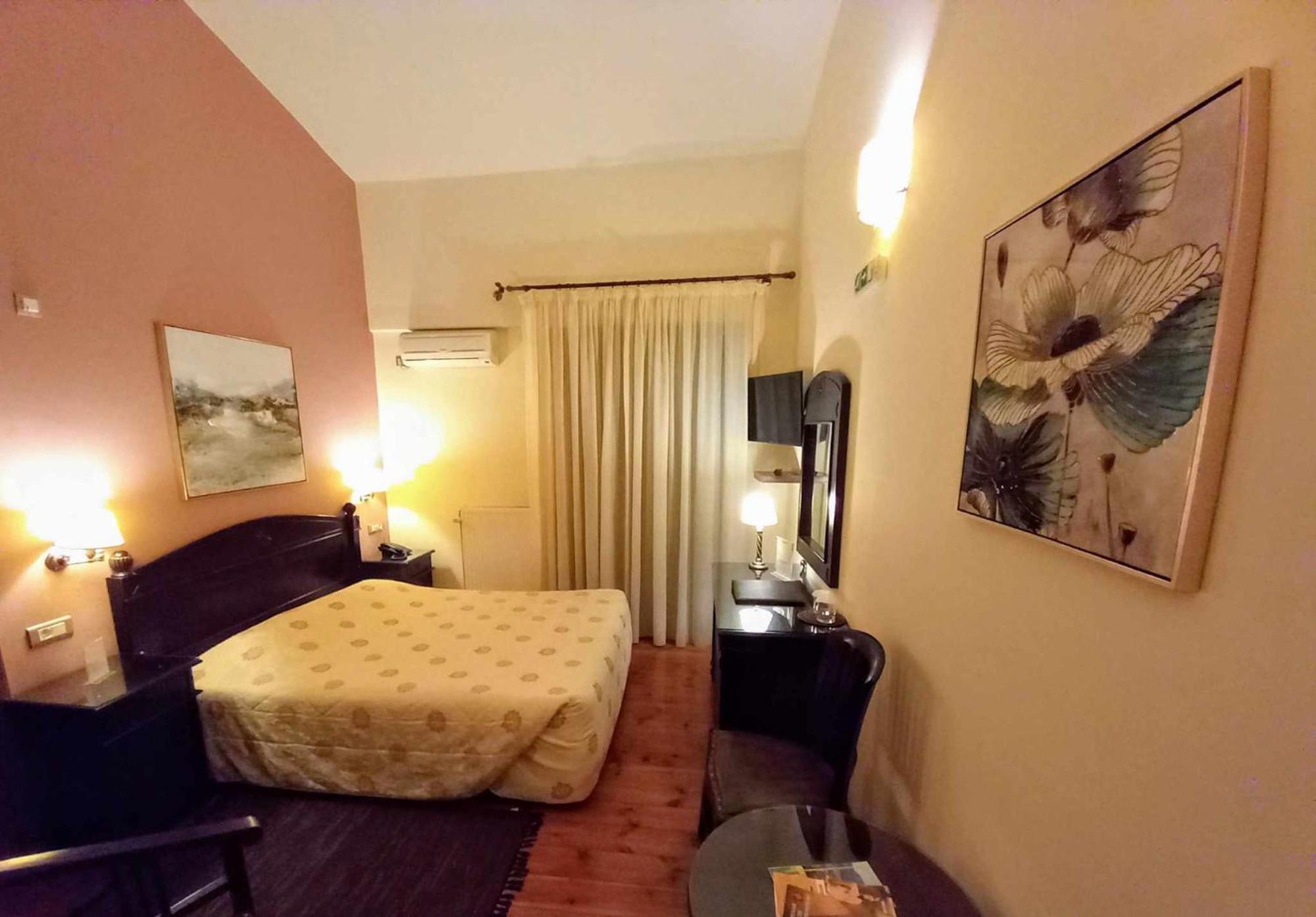 Vytina Mountain View Hotel Екстер'єр фото