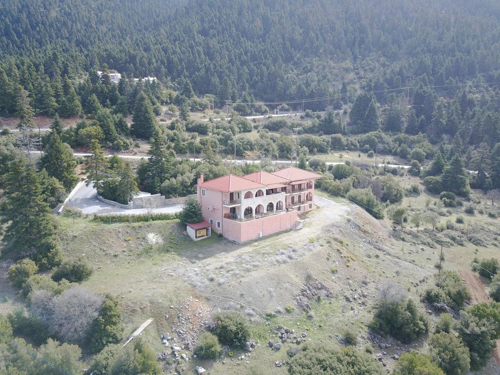 Vytina Mountain View Hotel Екстер'єр фото